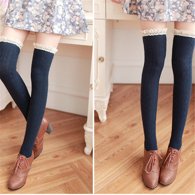 Chic Thigh High Girls Lace Dec - Christmas Stocking Hanging recensie en prijs