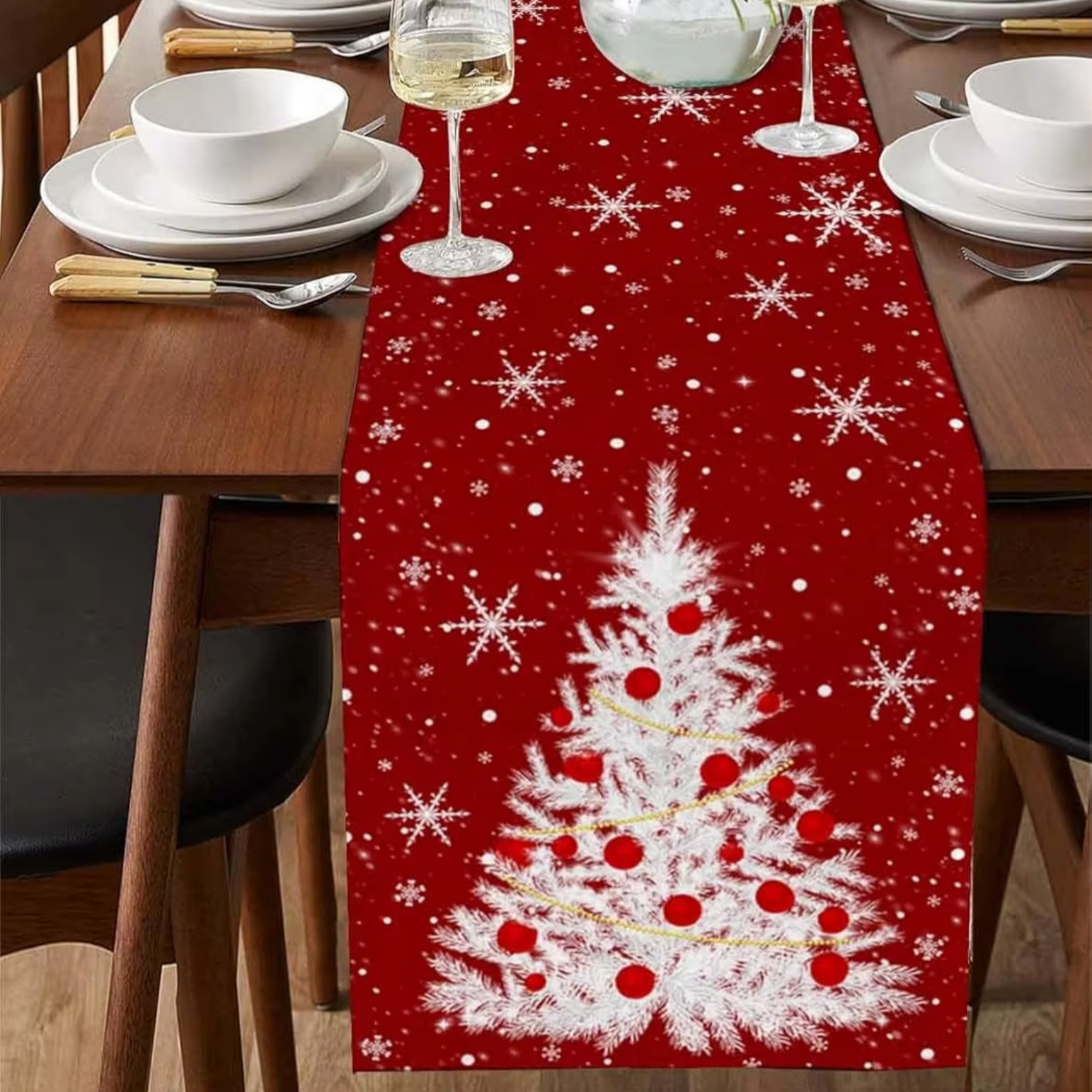 Red Table Runner Christmas Tre - Christmas Table Runner recensie en prijs
