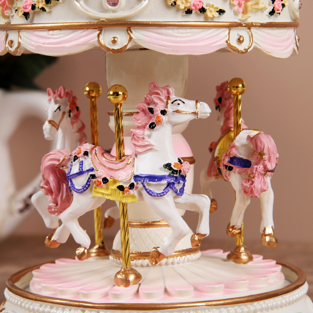 Luminous Carousel Music Box Mu - Snow Globe Musical recensie en prijs