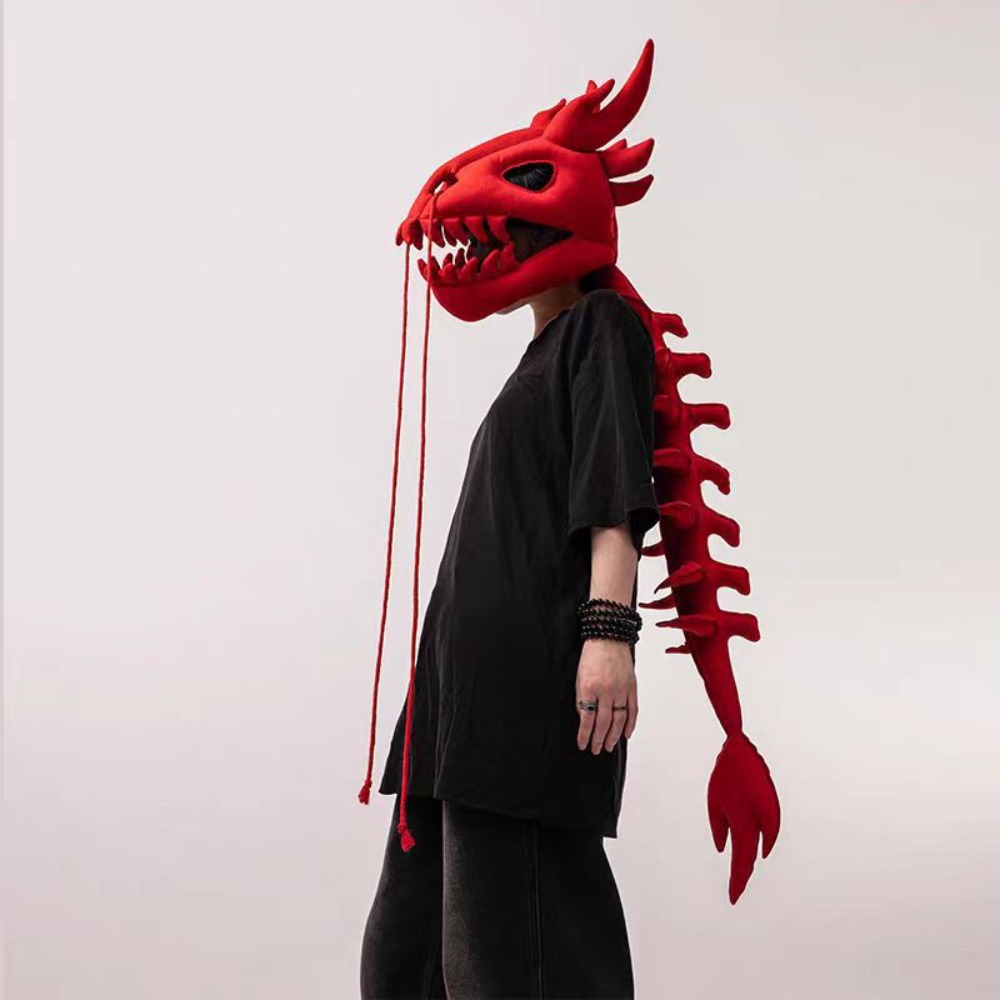 An interesting dinosaur skull  - Santa Hat Plush recensie en prijs