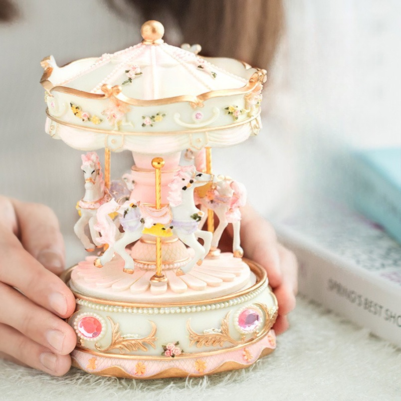 Handmade Resin Carousel Music  - Snow Globe Musical recensie en prijs